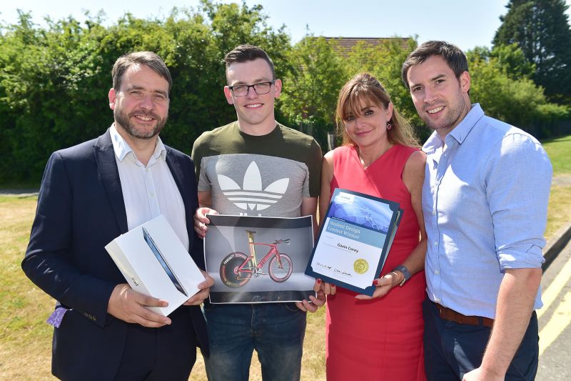 Ulster Engineering Graduates receive Global Design Awards image
