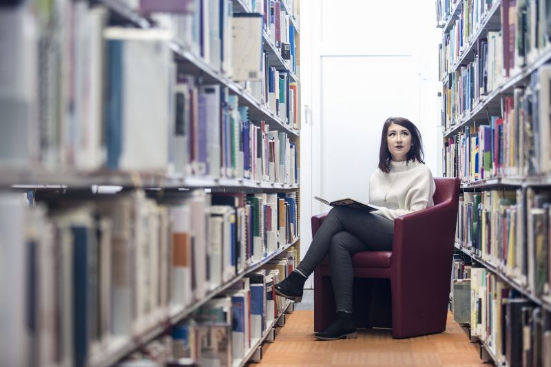 Apply for postgraduate study at Ulster image