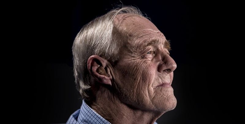 Hearing aids may protect against progression to dementia, study shows image