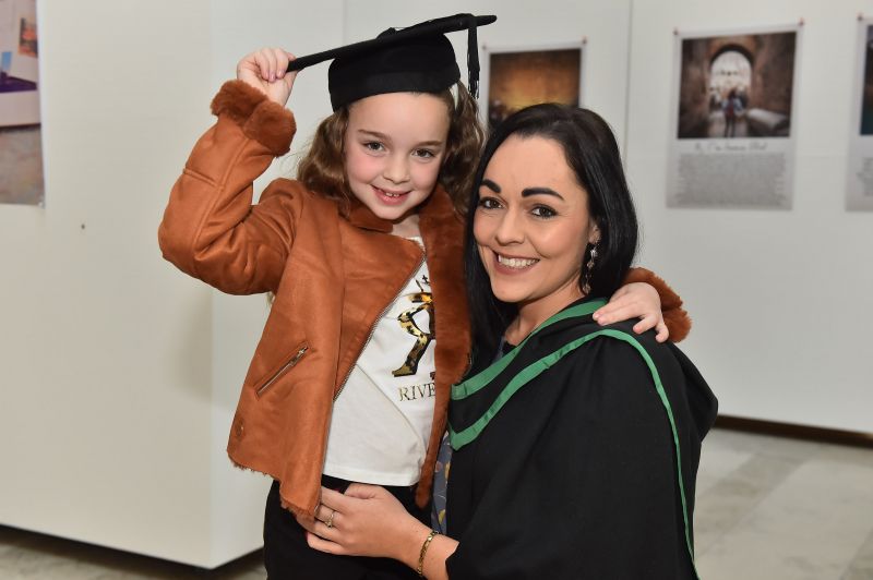 Determined young mother overcomes debilitating health condition to graduate from Ulster University image